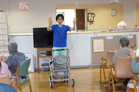 白扇閣 清水区 興津 特別養護 老人ホーム はくせんかく ホームヘルパー 介護 福祉 介護福祉士 要請 スクール 興津川 採用 ショートステイ デイサービス 居宅介護 支援 地域包括センター 清承会 駿府病院 施設 年寄り 老人 入居 資格 求人 募集 きれい 親切 丁寧 安心 働きやすい 地元 清水 静岡 スタッフ